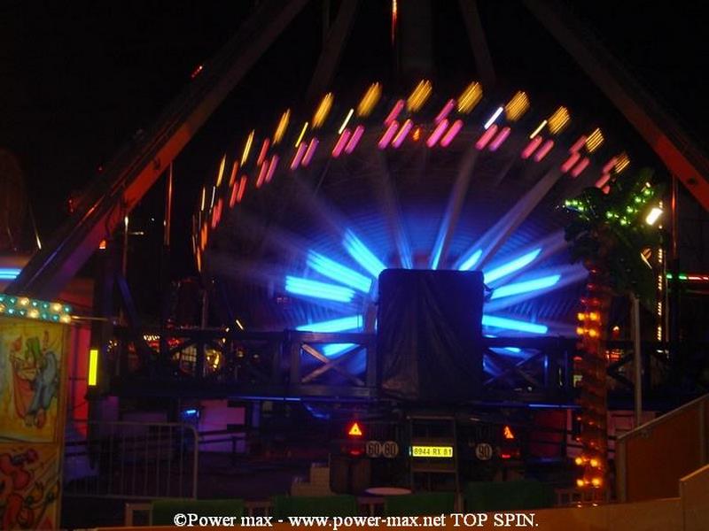Paris-Foire-du-Trone-2006-131