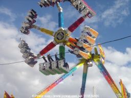 Paris-Foire-du-Trone-2006-10