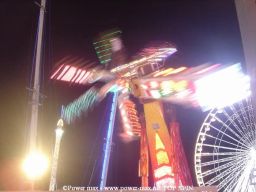 Paris-Foire-du-Trone-2006-143