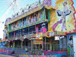 Paris-Foire-du-Trone-2006-172