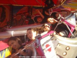 Paris-Foire-du-Trone-2006-18