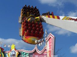 Paris-Foire-du-Trone-2006-218