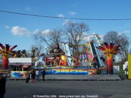 Paris-Foire-du-Trone-2006-228