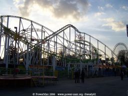 Paris-Foire-du-Trone-2006-273
