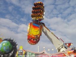 Paris-Foire-du-Trone-2006-36