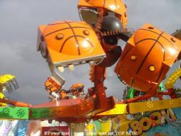 Paris-Foire-du-Trone-2006-66