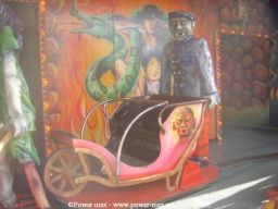 Paris-Foire-du-Trone-2006-74