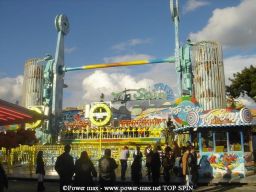 Paris-Foire-du-Trone-2006-83