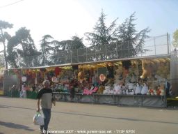 Paris-Foire-Du-Trone-2007-113