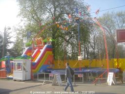 Paris-Foire-Du-Trone-2007-122