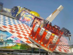 Paris-Foire-Du-Trone-2007-143