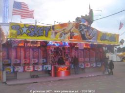 Paris-Foire-Du-Trone-2007-214