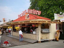 Paris-Foire-du-Trone-2009-100