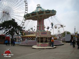 Paris-Foire-du-Trone-2009-11