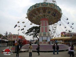 Paris-Foire-du-Trone-2009-12