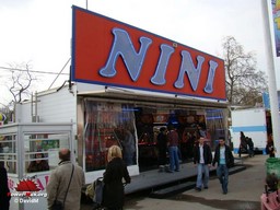Paris-Foire-du-Trone-2009-151