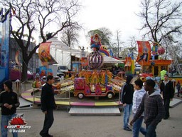 Paris-Foire-du-Trone-2009-154
