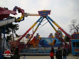 Paris-Foire-du-Trone-2009-239