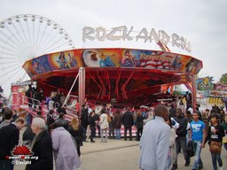 Paris-Foire-du-Trone-2009-240