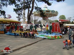 Paris-Foire-du-Trone-2009-45