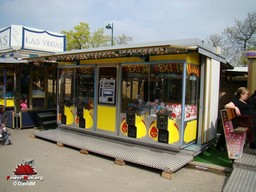 Paris-Foire-du-Trone-2009-55