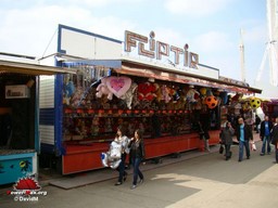 Paris-Foire-du-Trone-2009-56