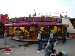 Paris-Foire-du-Trone-2009-63