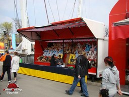 Paris-Foire-du-Trone-2009-72