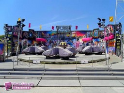 Hyeres-Luna-Park-2010-5