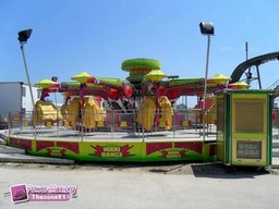 Hyeres-Luna-Park-2010-7