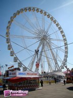 Paris-Foire-du-Trone-2010-1
