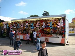 Paris-Foire-du-Trone-2010-128