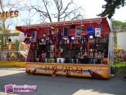 Paris-Foire-du-Trone-2010-143