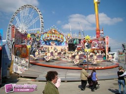 Paris-Foire-du-Trone-2010-149