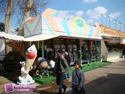 Paris-Foire-du-Trone-2010-157