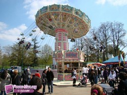 Paris-Foire-du-Trone-2010-161