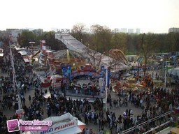 Paris-Foire-du-Trone-2010-208