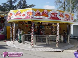 Paris-Foire-du-Trone-2010-213