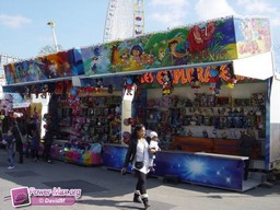 Paris-Foire-du-Trone-2010-216
