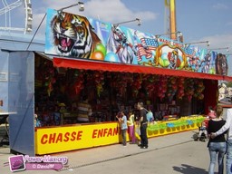 Paris-Foire-du-Trone-2010-223