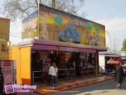 Paris-Foire-du-Trone-2010-228