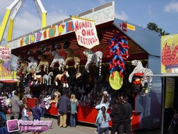 Paris-Foire-du-Trone-2010-229