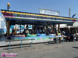 Paris-Foire-du-Trone-2011-11