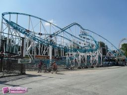 Paris-Foire-du-Trone-2011-116