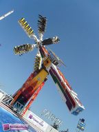 Paris-Foire-du-Trone-2011-120