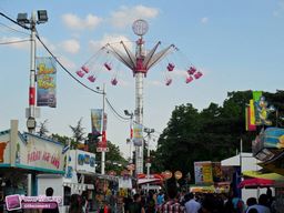 Paris-Foire-du-Trone-2011-127