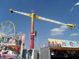 Paris-Foire-du-Trone-2011-28
