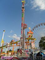 Paris-Foire-du-Trone-2011-3