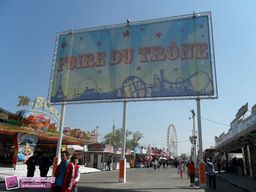 Paris-Foire-du-Trone-2011-37