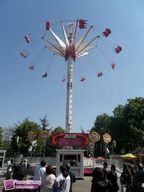 Paris-Foire-du-Trone-2011-46